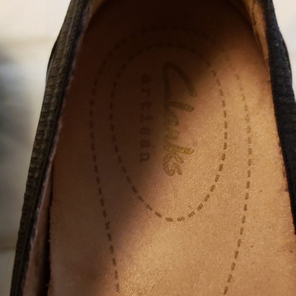 Clark's flat shoes - Picture 3 of 3